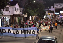 Suspendieron el tratamiento de la ley minera en Chubut, solo por especulaciones electorales Jornada de lucha en contra de la minería: manifestaciones públicas y presión sobre legisladores