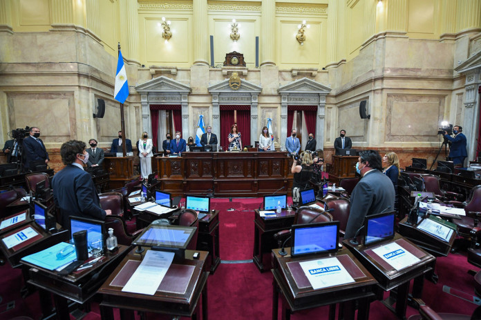 Movilidad jubilatoria: tras rebelarse contra el proyecto del Gobierno, el kirchnerismo aprobó la nueva fórmula en el Senado