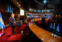 Giro de Alberto Fernández: “La Argentina no apostó por la vacuna rusa Sputnik V” Alberto Fernández en Chile -
