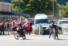 DIEZ DETENIDOS EN CHUBUT Y MUCHAS DUDAS SOBRE LO OCURRIDO REALMENTE EN LA AGRESIÓN AL PRESIDENTE FERNÁNDEZ Chubut Alberto Fernández