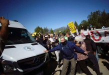 FERNÁNDEZ DEJÓ SOLO A ARCIONI. SUBESTIMARON A LA GENTE. MINERIA, IMPUNIDAD DE LA RAM, INCENDIO Y RELATO, COLMARON EL DESENFRENO FERNÁNDEZ DEJÓ SOLO A ARCIONI. SUBESTIMARON A LA GENTE. MINERIA, IMPUNIDAD DE LA RAM, INCENDIO Y RELATO, COLMARON EL DESENFRENO