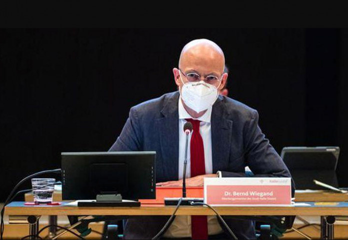 El alcalde de la ciudad alemana de Halle, Bernd Wiegand