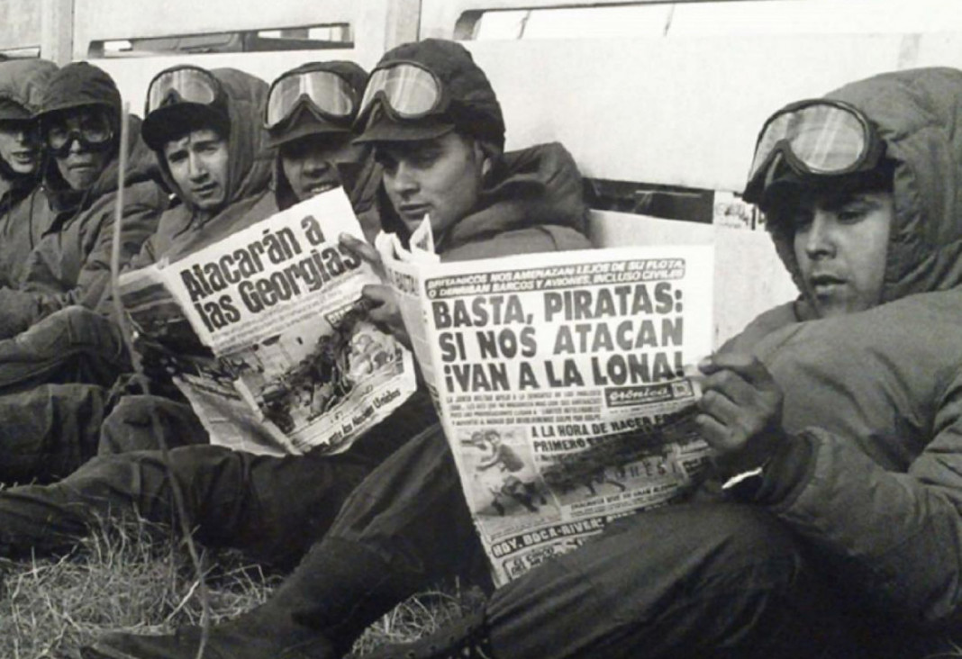EN 1982 FUIMOS A LA GUERRA CONTRA LA OTAN CON EL MISMO CONCEPTO DE LA GRAN GUERRA DEL ´42, SOLO QUE 40 AÑOS MÁS TARDE