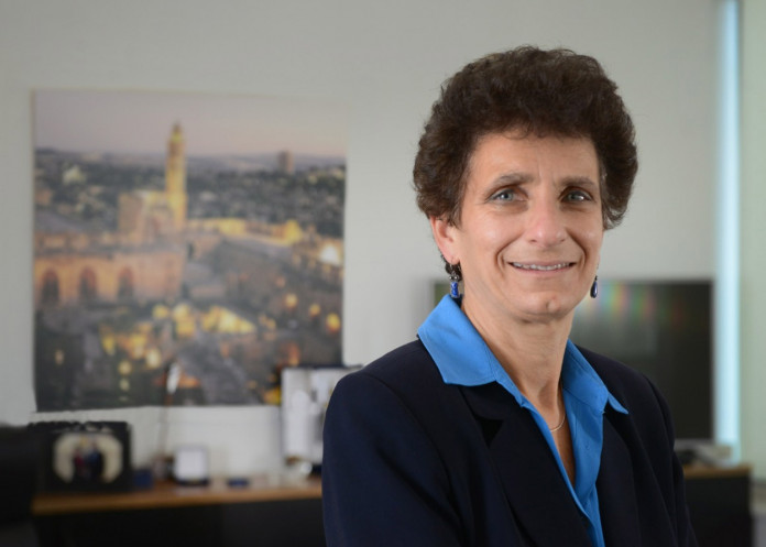 La embajadora de Israel en la Argentina criticó el comunicado de Cancillería