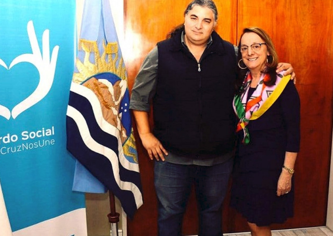 Alejandro Garzón ATE junto a Alicia Kirchner