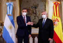 La desafortunada frase de Alberto Fernández reaviva los cuestionamientos a la comunicación del Gobierno Alberto Fernández recibe a Pedro Sánchez y a una comitiva de empresarios españoles