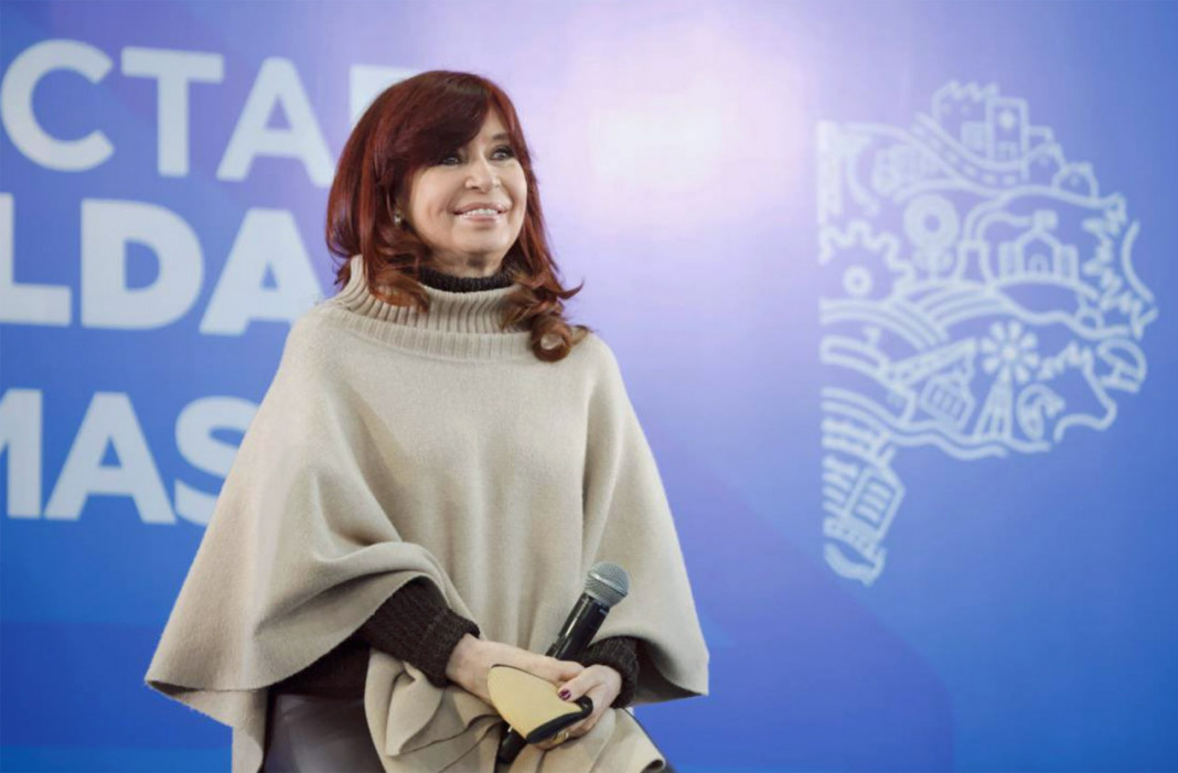 Cristina Kirchner participó de otro acto en el conurbano bonaerense