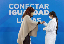Cristina Kirchner apuntó a “los que contrajeron la deuda” y pidió un acuerdo “para ver cómo hacemos para pagar” Cristina Kirchner participó de otro acto en el conurbano bonaerense