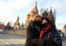 La explicación de Cecilia Nicolini sobre la carta que envió a Rusia: “No es una amenaza” Cecilia Nicolini y Carla Nicolini en Moscú