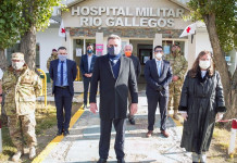 EL HRRG PAGA A UNA EMPRESA PRIVADA MILLONARIAS SUMAS PARA QUE RECLUTE MÉDICOS ITINIRANTES, CON DESTINO A LA UTI DEL HOSPITAL MILITAR Agustín Rossi Hospital Militar de Rio Gallegos - Foto: