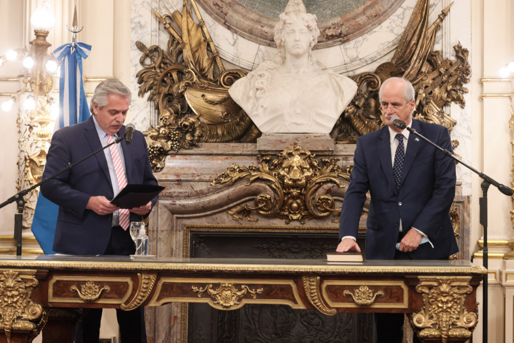 Jorge Taiana jura como nuevo ministro de Defensa - Foto: NA