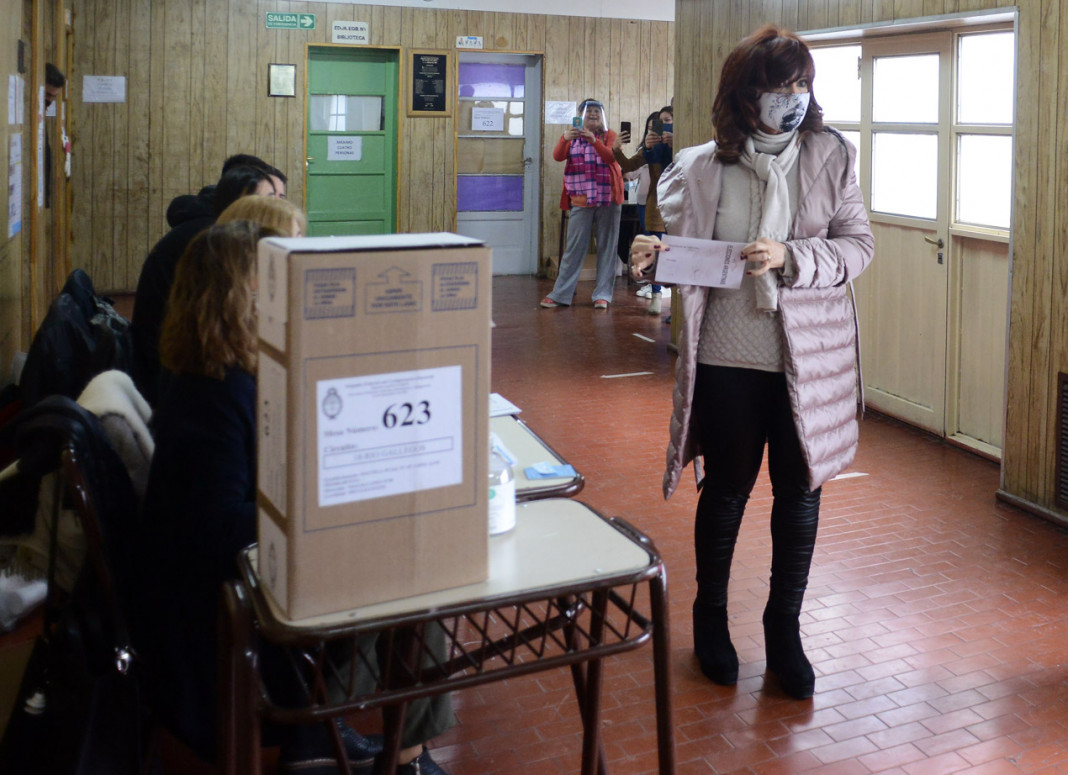 Cristina Kirchner votó en Río Gallegos - Foto: OPI Santa Cruz/Francisco Muñoz