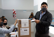 PROYECTO TRUCHO DE CLAUDIO VIDAL PIDE “LA SEPARACIÓN” DEL BLOQUE, SABIENDO DE ANTEMANO QUE TIENE QUE NEGOCIAR CON EUGENIO QUIROGA PARA NO PERDER LOS PRIVILEGIOS LEGISLATIVOS Claudio Vidal del SER Santa Cruz - Foto