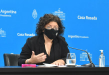 Coronavirus: los mayores de 50 años vacunados con la Sinopharm recibirán una tercera dosis La Ministra de Salud de la nación Carla Vizzotti - Foto: Telam