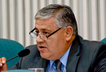 El diputado por el Pueblo de Puerto Deseado Carlos Santi
