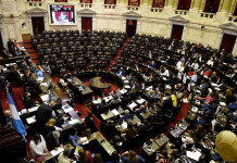El Gobierno llama a sesiones extraordinarias a partir del 1° de febrero El oficialismo dejó expuesta su debilidad al no conseguir quorum