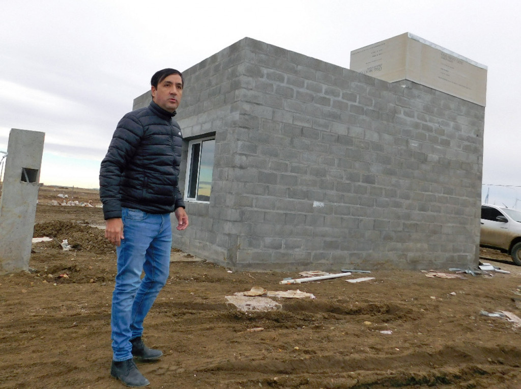 Pablo Grasso recorre obras - 