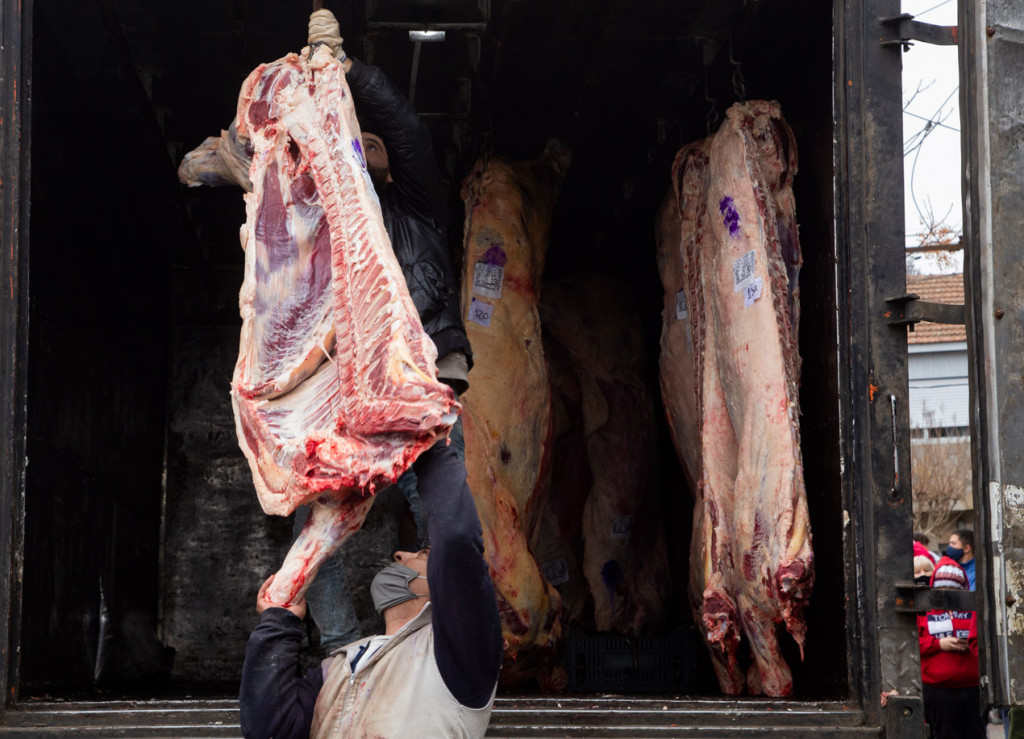 Carne, medias, precios