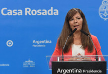 El Gobierno apuntó contra el macrismo por las restricciones a la venta de pasajes y aseguró que “todo el mundo viaja y puede viajar” La portavoz del Gobierno, Gabriela Cerruti - Foto: Telam
