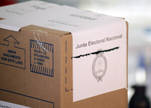 Elecciones en Santa Cruz - Foto: OPI Santa Cruz/Francisco Muñoz Elecciones en Santa Cruz - Foto: OPI Santa Cruz/Francisco Muñoz