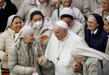 El Papa Francisco disipa temores de contagio de covid en la audiencia general de los miércoles El Papa Francisco