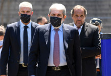 Patricia Bullrich: “Luciani está en peligro, no tengo absolutamente ninguna confianza en Aníbal Fernández” El ministro de seguridad, Aníbal Fernández, sale de los tribunales de Comodoro Py - Foto: NA