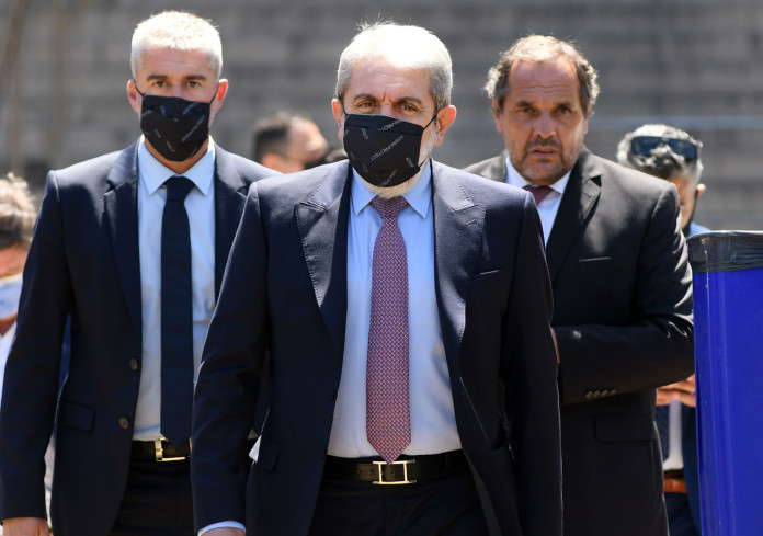 El ministro de seguridad, Aníbal Fernández, sale de los tribunales de Comodoro Py - Foto: NA