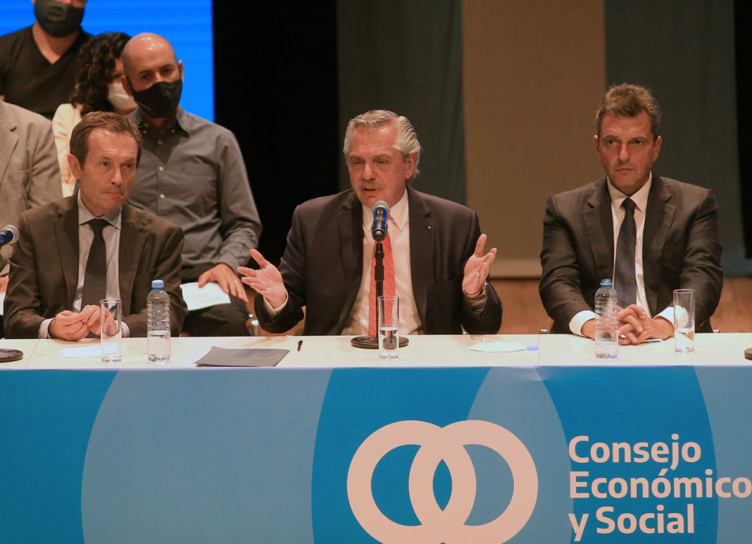 El presidente Alberto Fernández encabeza el encuentro del Consejo Económico y Social en el que se presentará la agenda federal productiva - Foto: NA: