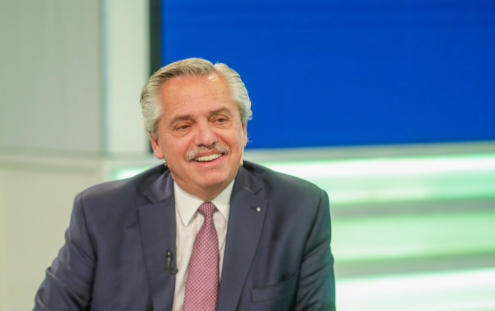 Alberto Fernández en la TV Pública - Foto: NA
