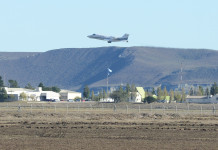 Volvió el Tango 11 y se llevó a Cristina Fernández y Máximo Kirchner. El diputado faltó a la sesión del Congreso porque (dijo) vino al primer día de clase de sus hijos El T11 despega del aeropuerto de Río Gallegos con Cristina Kirchner y Máximo Kirchner en su interior - Foto: OPI Santa Cruz/Francisco Muñoz