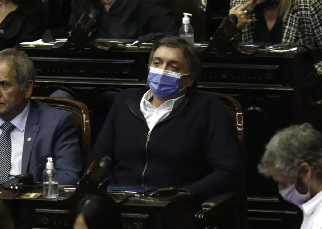Máximo Kirchner ingreso al recinto de la Cámara de Diputados - Foto: La Nación