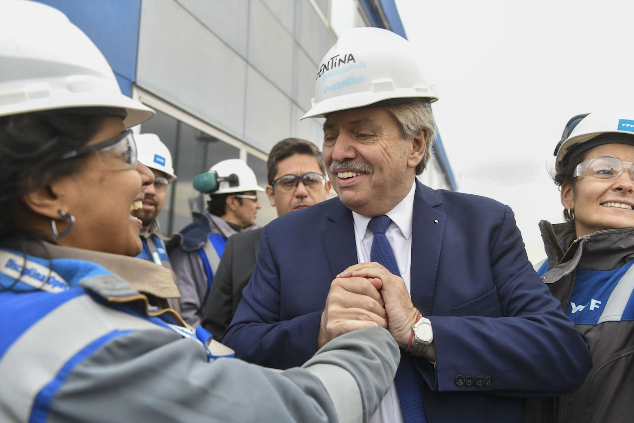 El presidente Alberto Fernández encabezó en el yacimiento Loma Campana en Vaca Muerta, provincia de Neuquén, la puesta en marcha de la construcción del gasoducto “Presidente Néstor Kirchner” - Foto: NA