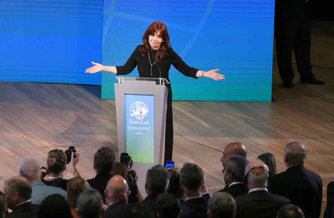 El discurso de la vicepresidenta, Cristina Kirchner, durante la apertura de sesiones de la Asamblea de Eurolat - Foto: NA