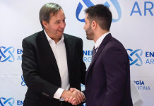Gasoducto Néstor Kirchner: Enarsa firmó el contrato con Tenaris Enarsa firmó el contrato con Tenaris