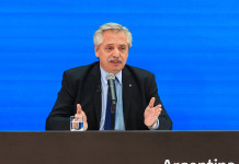 Marcha atrás: Alberto Fernández frenó la fusión de dos ministerios “para no ralentizar la gestión” El presidente Alberto Fernández encabeza, junto al jefe de Gabinete, Juan Manzur y el ministro de Obras Públicas, Gabriel Katopodis, el acto de presentación de Argentina Grande - Foto: NA