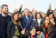 El presidente Alberto Fernández encabezó este mediodía, junto al ministro de Turismo y Deportes, Matías Lammens, la inauguración del Hotel 6 de la Unidad Turística Chapadmalal - Foto: NA