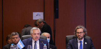El presidente Alberto Fernández participa en la ciudad de Luque de la LX Cumbre de Jefes de Estado del Mercosur - Foto: NA