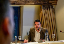 Ex policía acusado de espiar a intendente de Ushuaia negó los hechos en la justicia La Noche Más Larga de Ushuaia y más de 200 millones de pesos pagado por vecinos y comerciantes de la capital fueguina