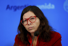 Duro pronóstico de Silvina Batakis al Gabinete: anticipó un escenario “muy complejo” para los próximos dos meses La ministra de Economía, Silvina Batakis, en su primera conferencia de prensa - Foto: NA