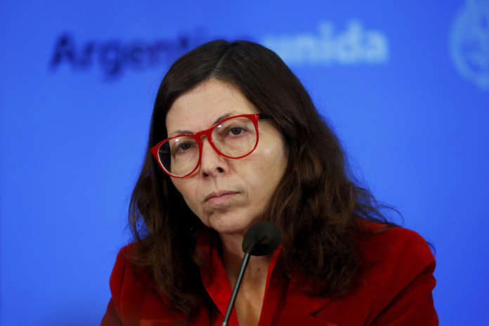 La ministra de Economía, Silvina Batakis, en su primera conferencia de prensa - Foto: NA