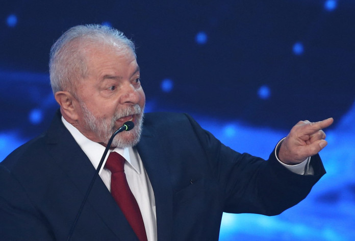 Lula Da Silva durante el primer debate de candidatos a presidente en Brasil - Foto: NA
