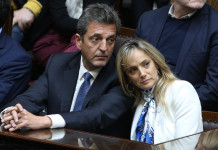 Malena Galmarini revela detalles sobre su relación con Cristina Kirchner y el rol de Sergio Massa en el FR Sergio Massa junto a Malena Galmarini - Foto: NA