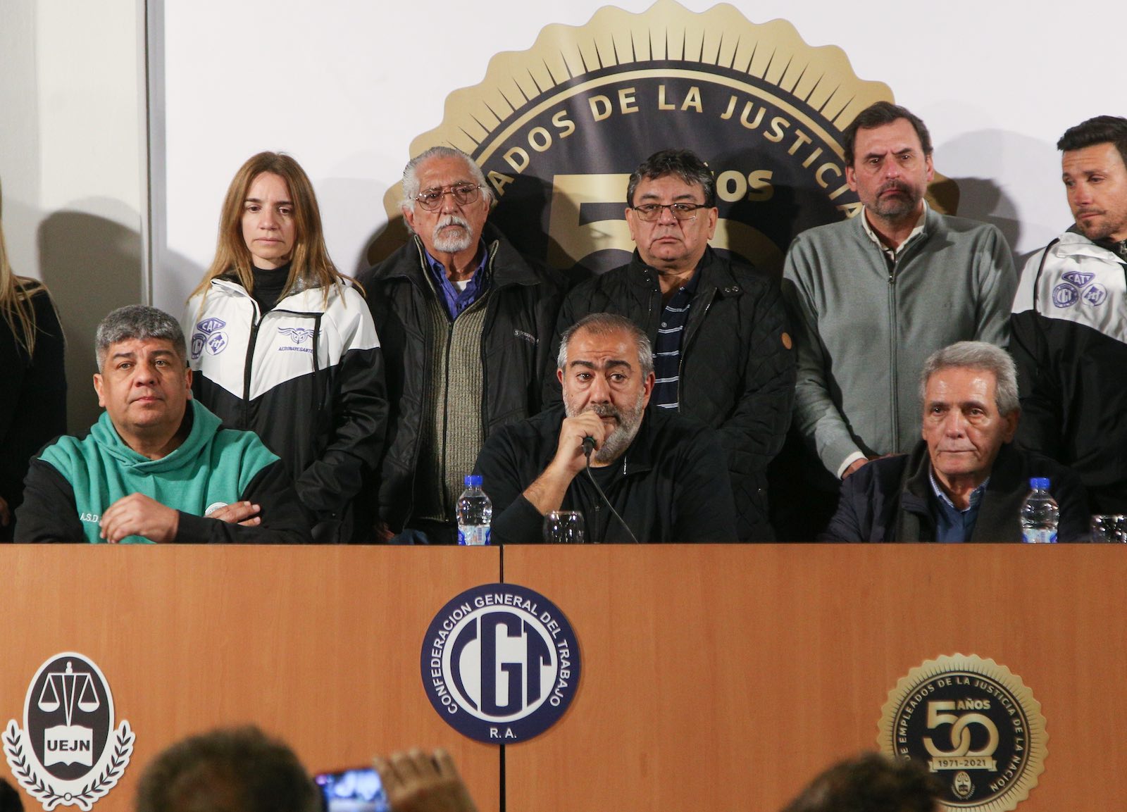 Los miembros del triunvirato de la CGT, Pablo Moyano, Carlos Acuña y Héctor Daer, durante la conferencia de prensa - Foto: NA