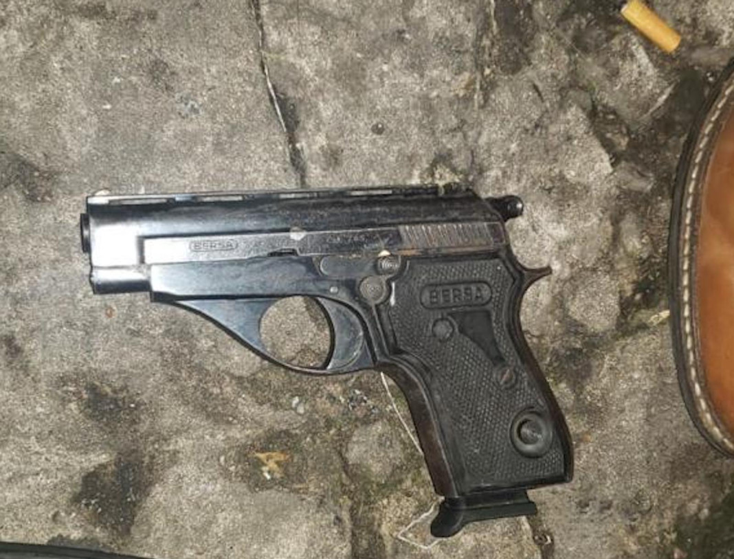 El arma hallada donde se detuvo al hombre que quiso dispararle a la vicepresidenta Cristina Kirchner es una pistola Bersa calibre 380 -