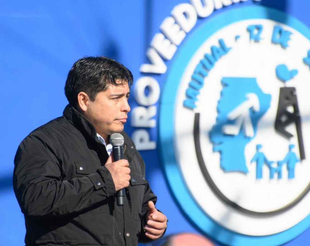 El Kirchnerista Claudio Vidal en la inauguración de una proveeduría en Río Gallegos - Foto: Prensa Vidal
