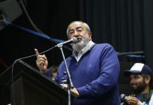 La CGT acusó a La Cámpora de usar el “disfraz peronista” y Máximo Kirchner apuntó a los “traidores” Acto Día de la Lealtad CGT - Foto: NA