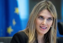 Quién es Eva Kaili, la vicepresidenta del Parlamento Europeo acusada de corrupción en el escándalo “Qatargate” Eva Kaili, la vicepresidenta del Parlamento Europeo - Foto: NA