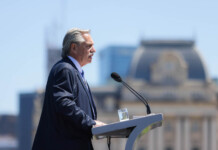 Las ausencias de socios y aliados se hacen cada vez más evidentes en los actos de Alberto Fernández Alberto Fernández en el acto por los tres años de gestión de gobierno - Foto: NA