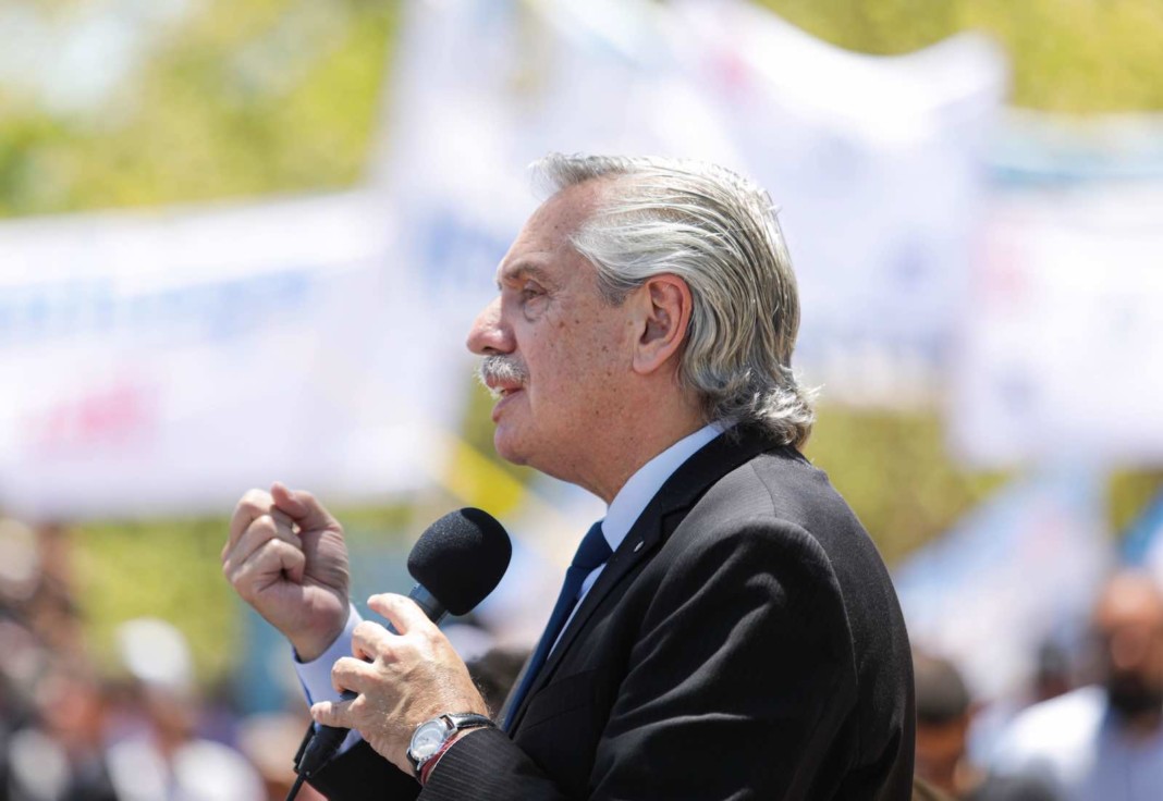 El presidente Alberto Fernández en un acto en Santiago del Estero - Foto: NA