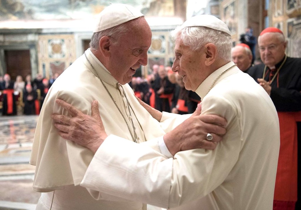 Se agrava la salud de Benedicto XVI - Foto: 